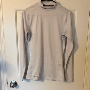 Underarmour Long Sleeve Shirt